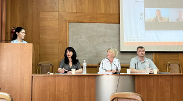 Вітаємо з успішним захистом дисертаційної роботи!